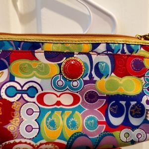 COACH POPPY Wristlet/Wallet